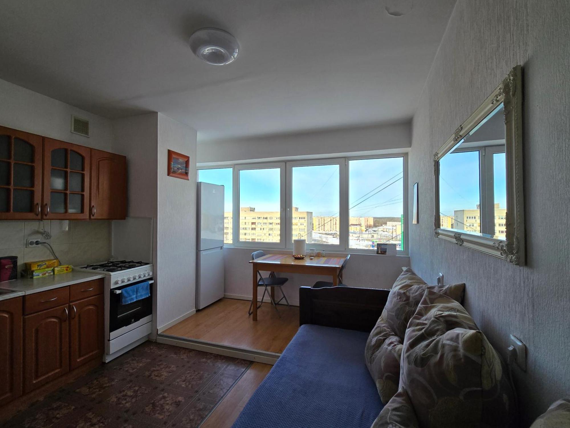 Hero Avenue Apartment นาร์วา ภายนอก รูปภาพ