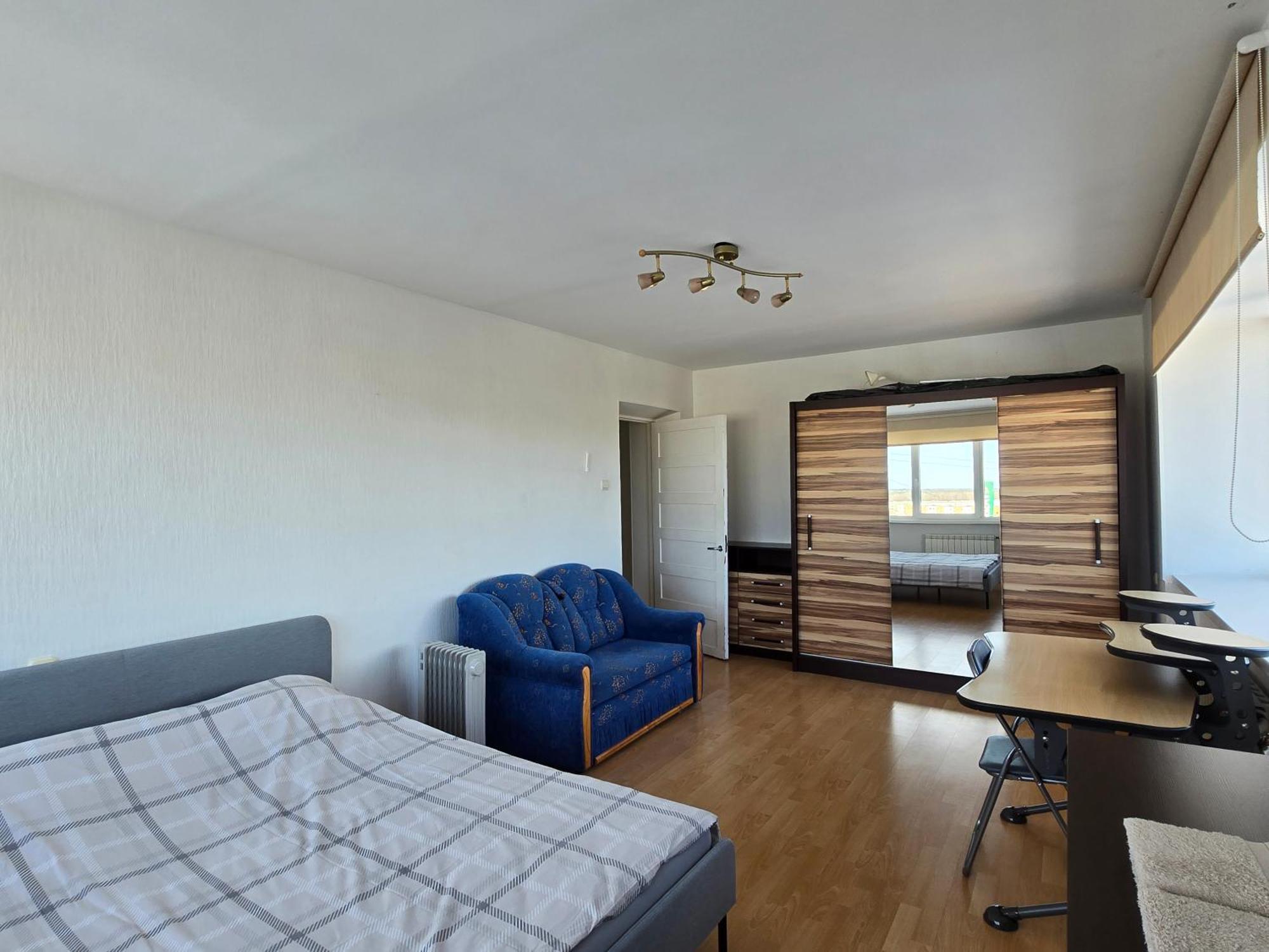 Hero Avenue Apartment นาร์วา ภายนอก รูปภาพ